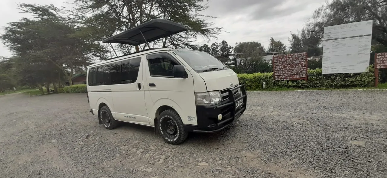 Toyota Safari Van